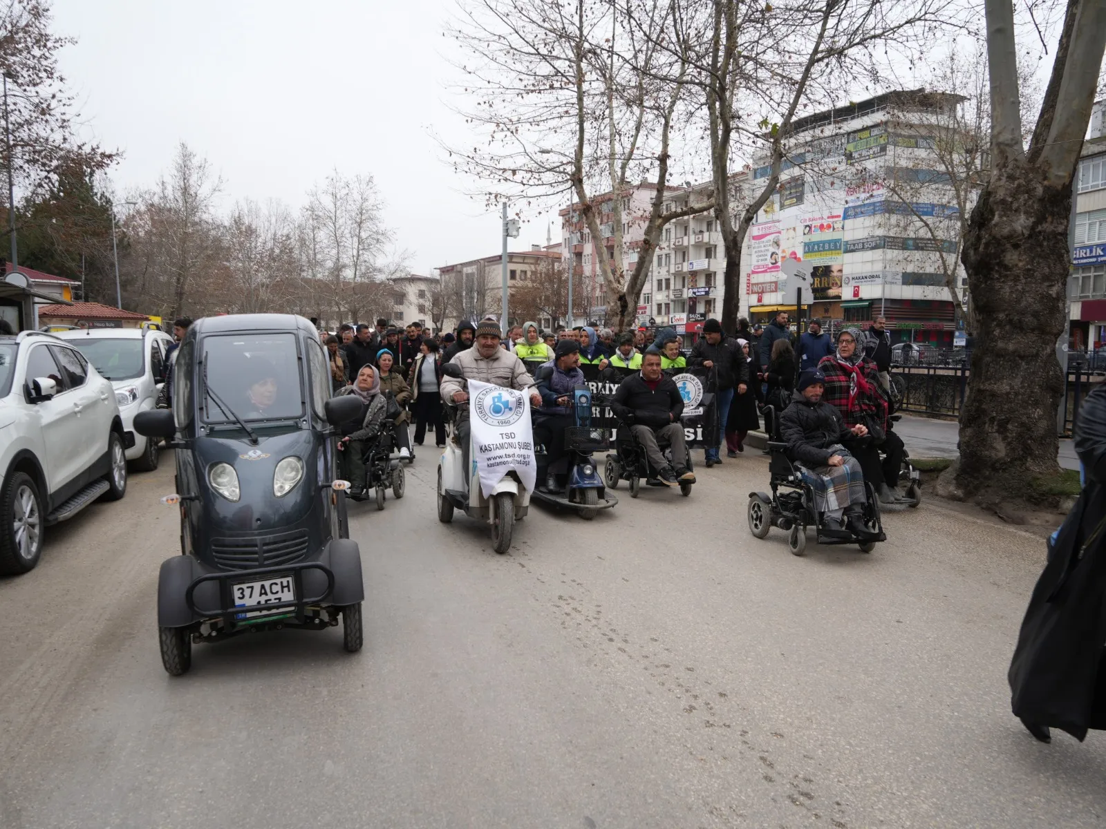 Kastamonu'da Farkındalık Için Yürüdüler! 3