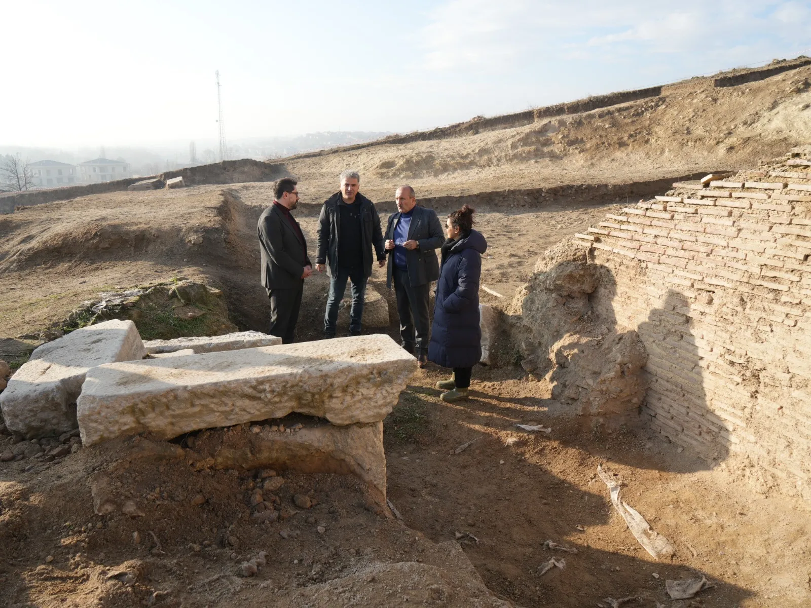 Pompeiopolis'teki 2 Bin Kişilik Tiyatroda Heyecanlandıran Keşif Afrodit Heykelleri Bulundu! 8