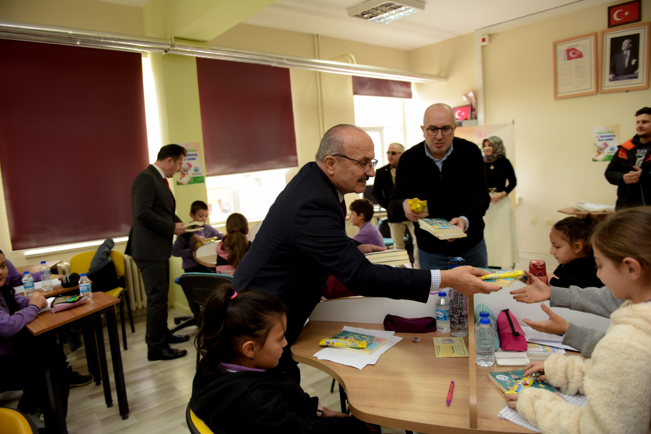 Taşköprü Belediyesi’nden Geleceğin Yazarlarına Destek! 3