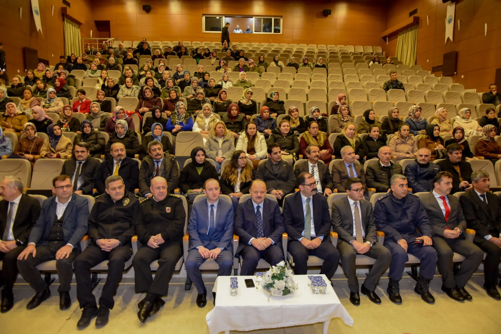 Taşköprü’de “En İyi Narkotik Polisi Anne” Semineri Düzenlendi (6)