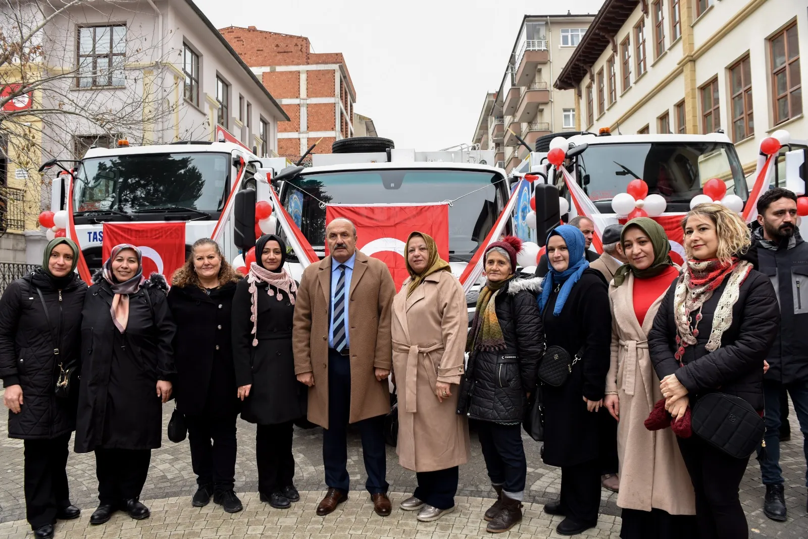 Taşköprü’ye 3 Yeni Çöp Kamyonu Kazandırıldı Tanıtım Töreni Gerçekleştirildi! 11