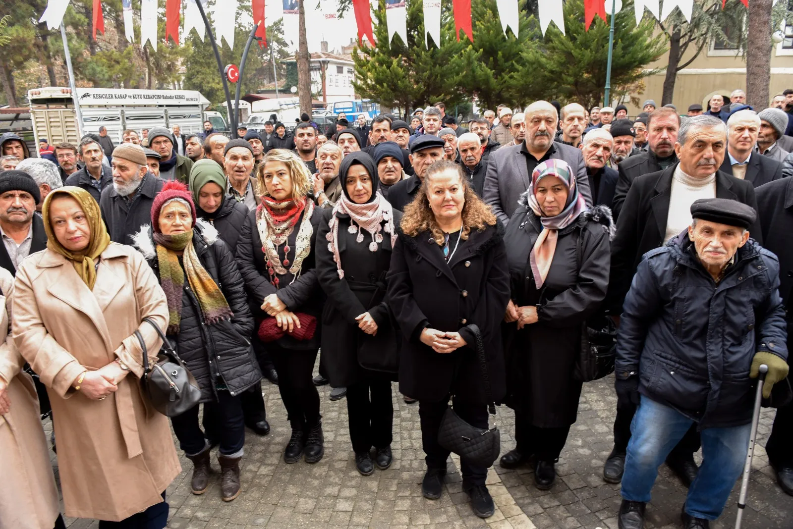 Taşköprü’ye 3 Yeni Çöp Kamyonu Kazandırıldı Tanıtım Töreni Gerçekleştirildi! 17