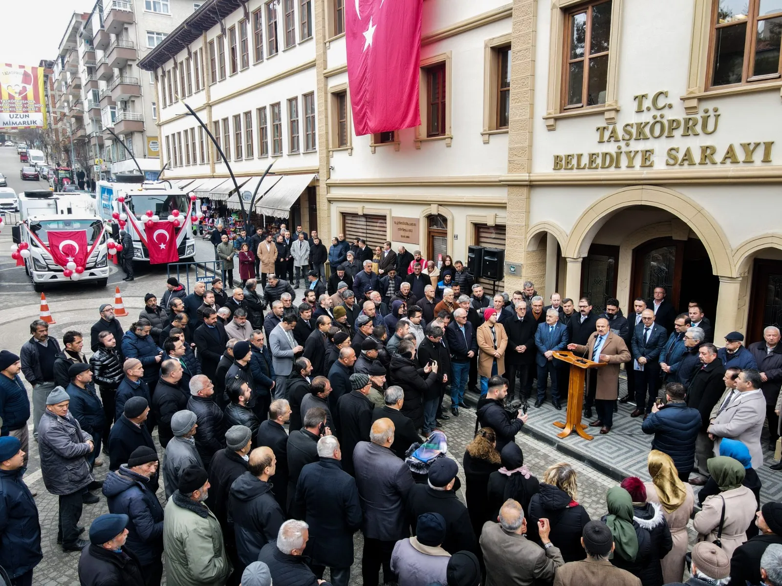 Taşköprü’ye 3 Yeni Çöp Kamyonu Kazandırıldı Tanıtım Töreni Gerçekleştirildi! 20