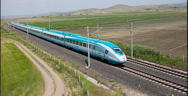 Hızlı Tren Projesi Imzaları Atıldı (2)