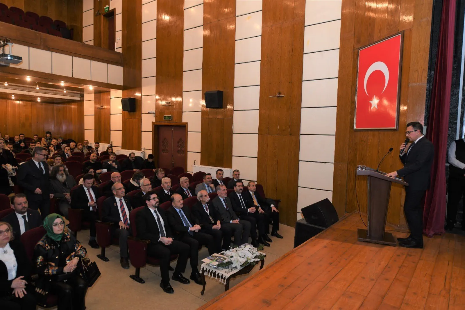 Kastamonu Şair Ve Yazarları Sempozyumu Başladı