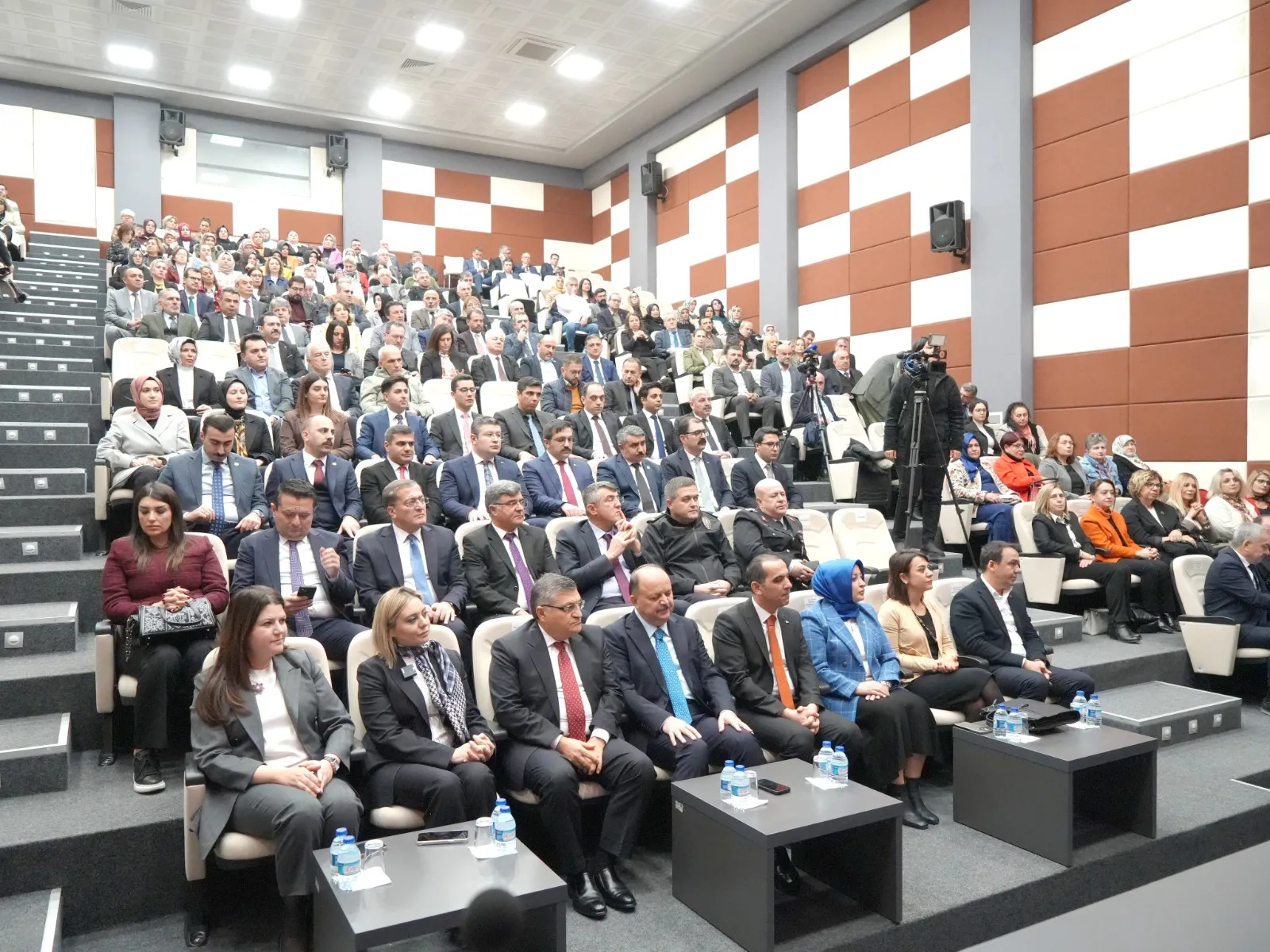 Kastamonu'da Konuşan Erdoğan Kadın Erkek Eşitliği, Yalnızca Kadınlar Için Değil, Tüm Toplumun Refahı Için Gereklidir 7