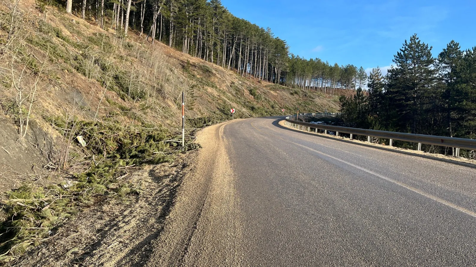 Kastamonu'da Sık Sık Kazaların Görüldüğü Bu Yolda Ulaşım Güvenli Hale Getirilecek! 6