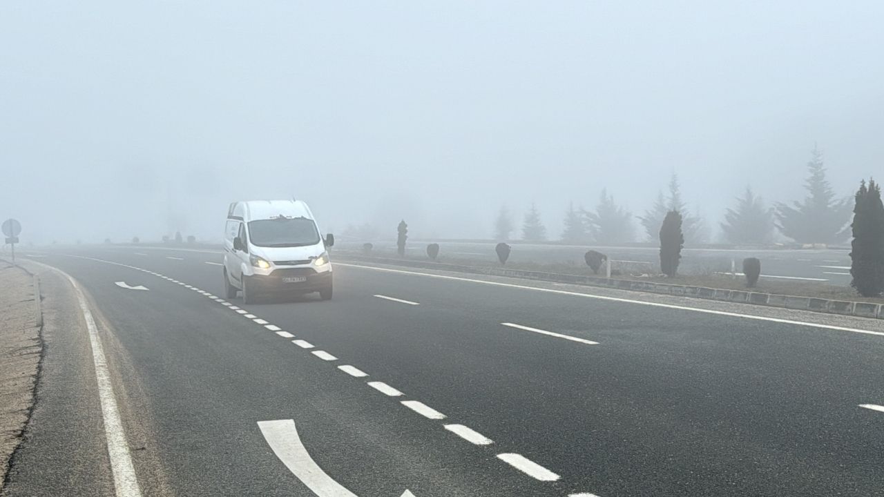 Kastamonu'da Sis Etkisini Gösterdi (1)