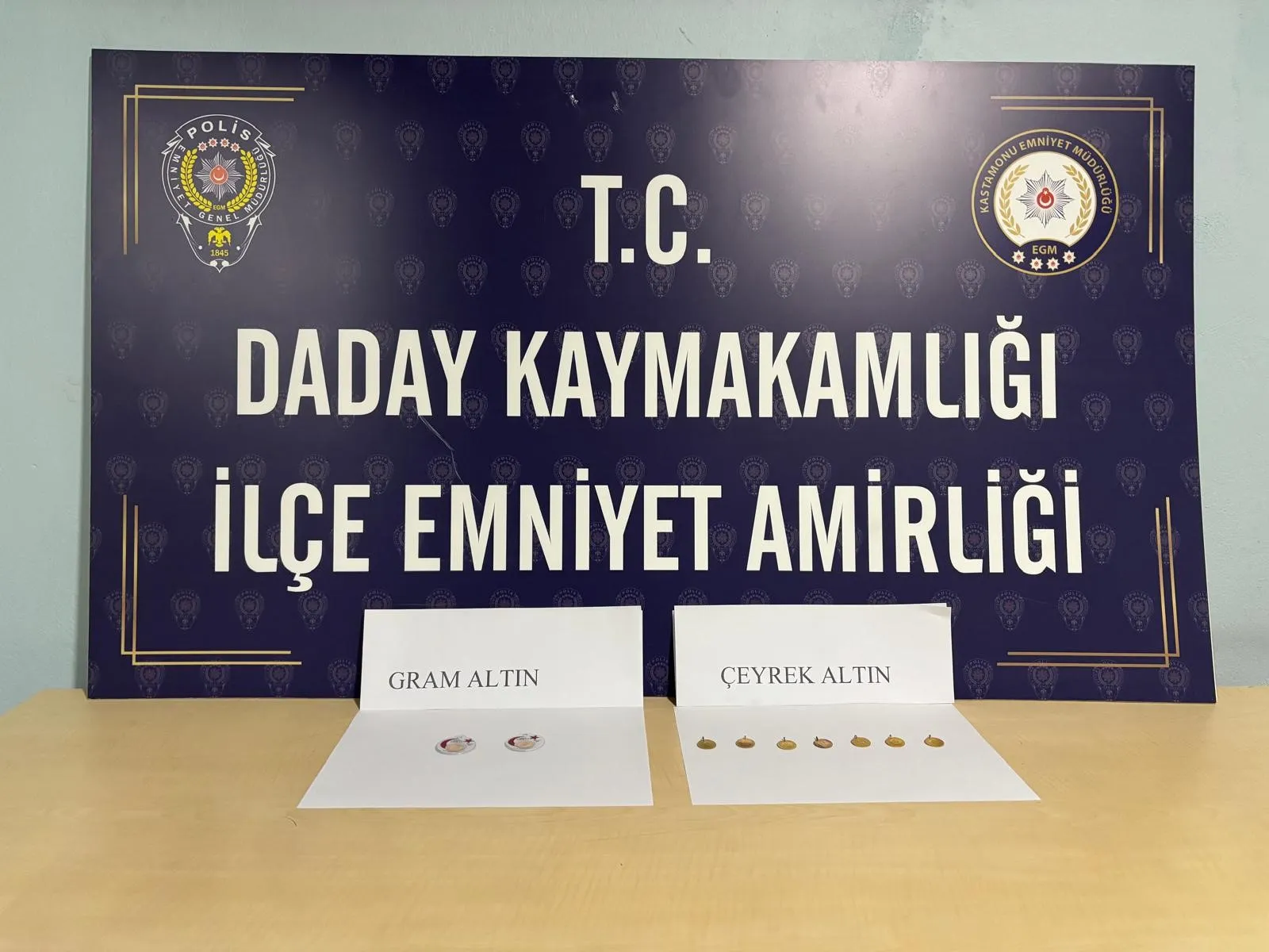 Kastamonu'da Telefon Dolandırıcılığı 2 Kişi Tutuklandı! 14