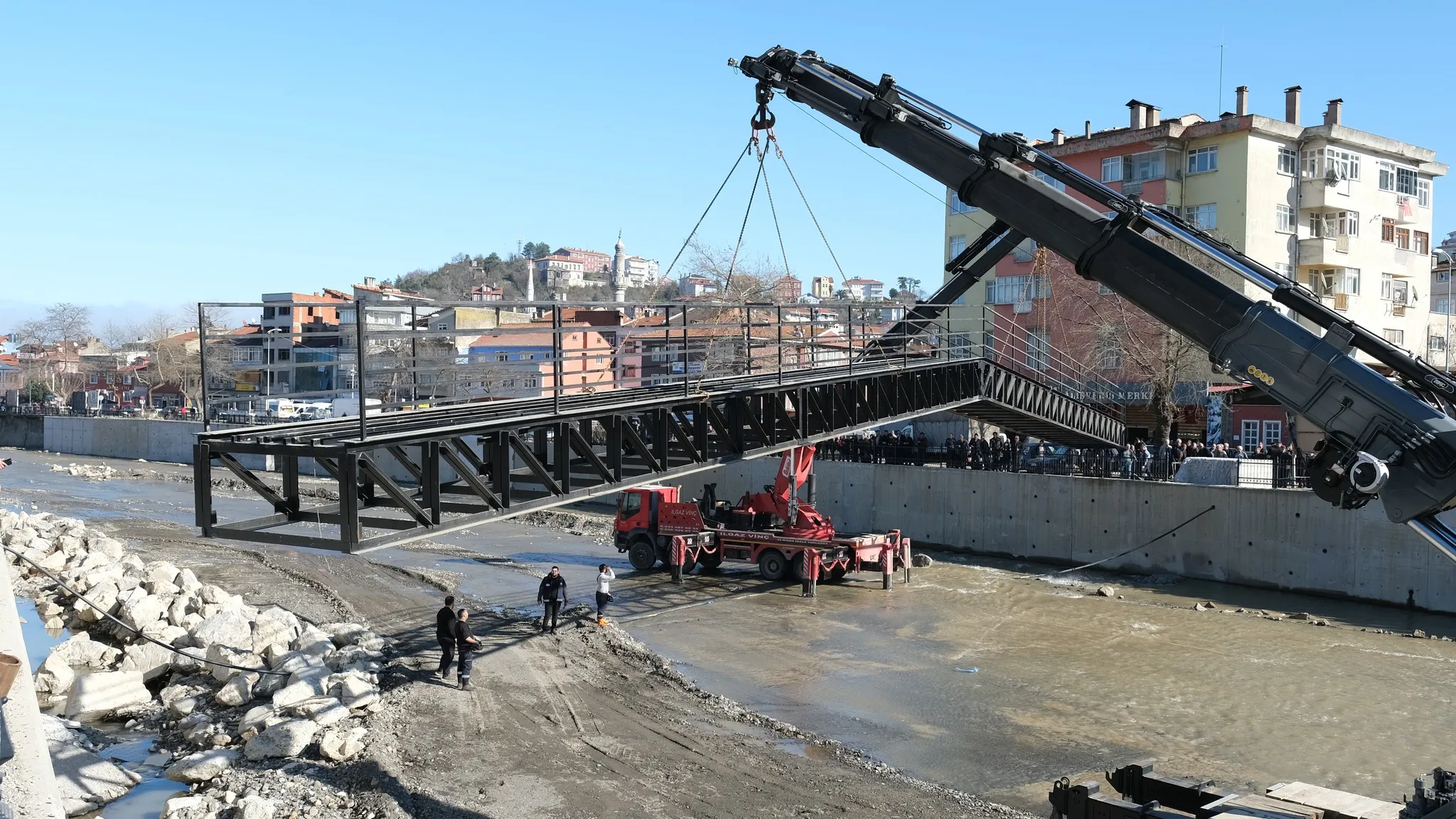 Kastamonu'nun Ilçesinde Köprü Iskeleti 2.5 Yıl Sonra Yeniden Monte Edildi 8