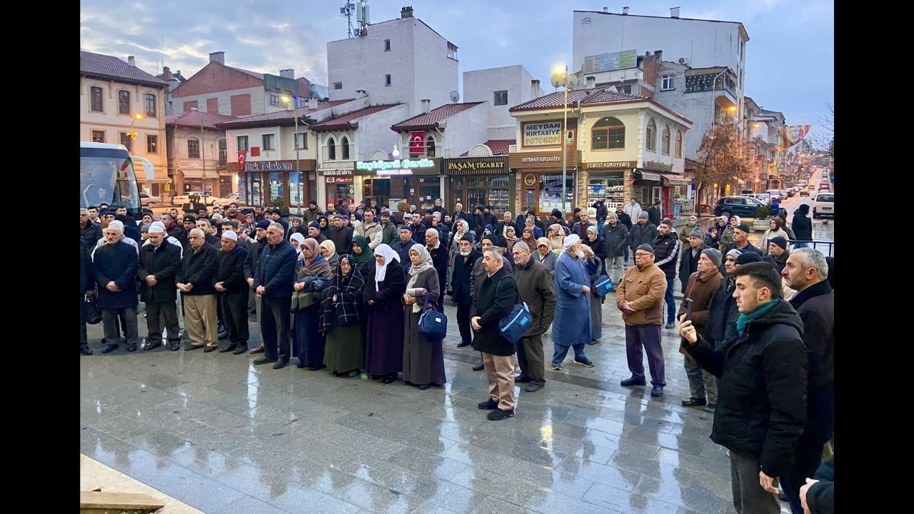 Taşköprü’de 42 Umreci Kutsal Topraklara Uğurlandı