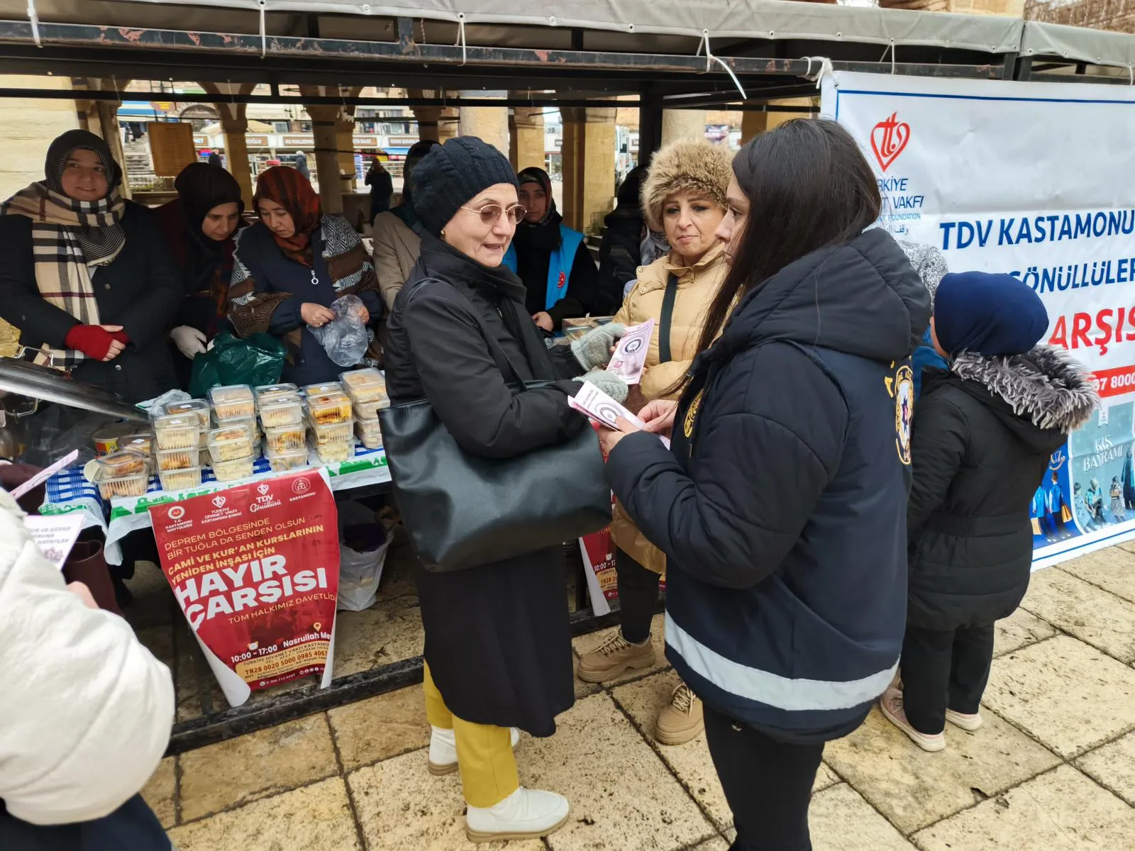 Kastamonu Emniyeti’nden Kadına Şiddete Karşı Bilgilendirme! 1