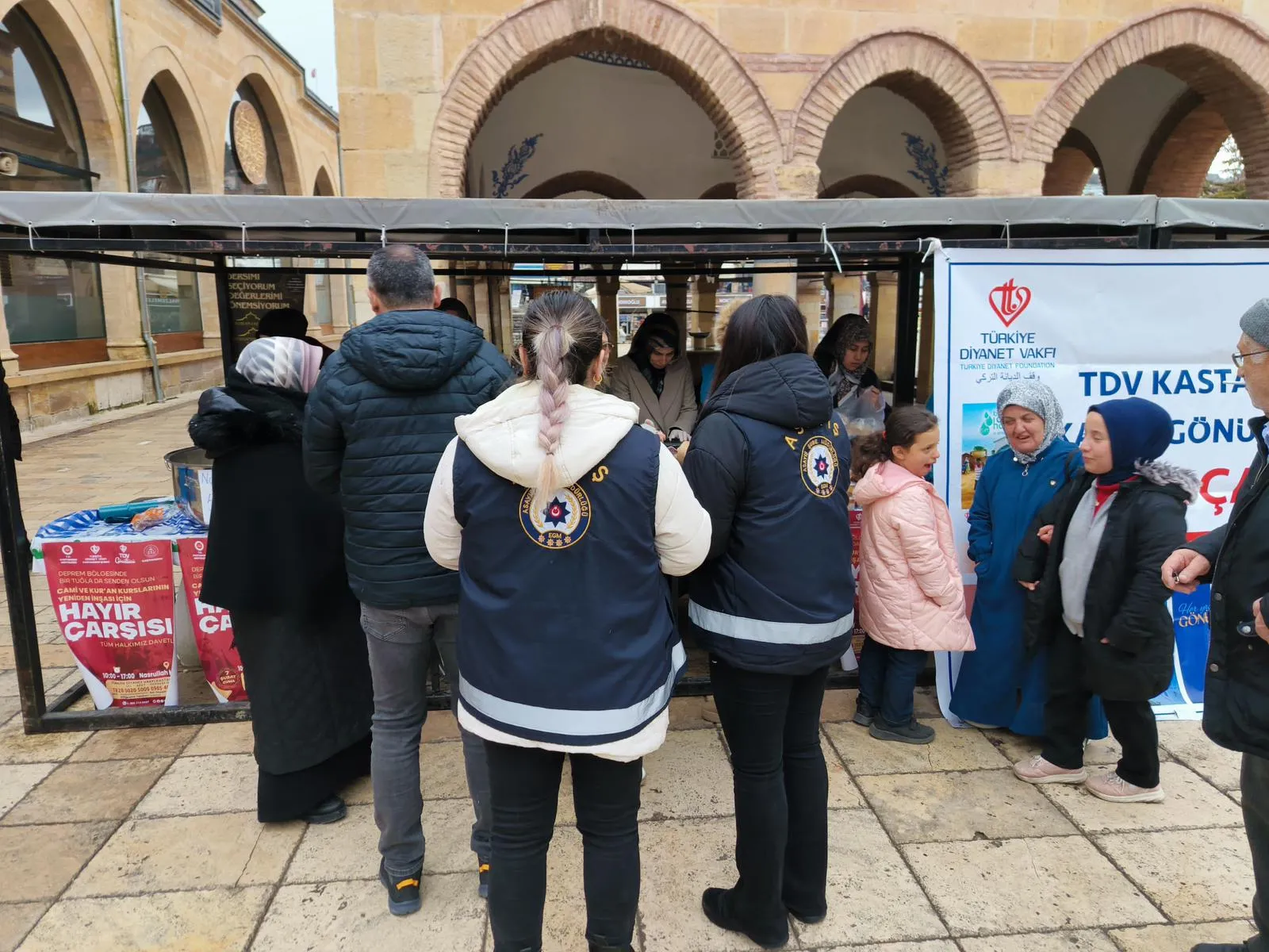 Kastamonu Emniyeti’nden Kadına Şiddete Karşı Bilgilendirme! 2