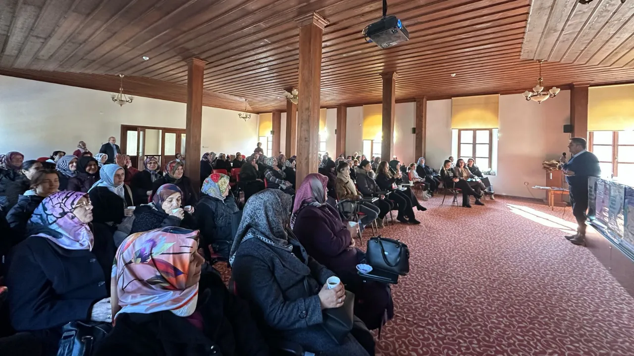 Kastamonu Köy Koop'tan Kadın Çiftçilere Destek! Eğitimler Devam Ediyor 105