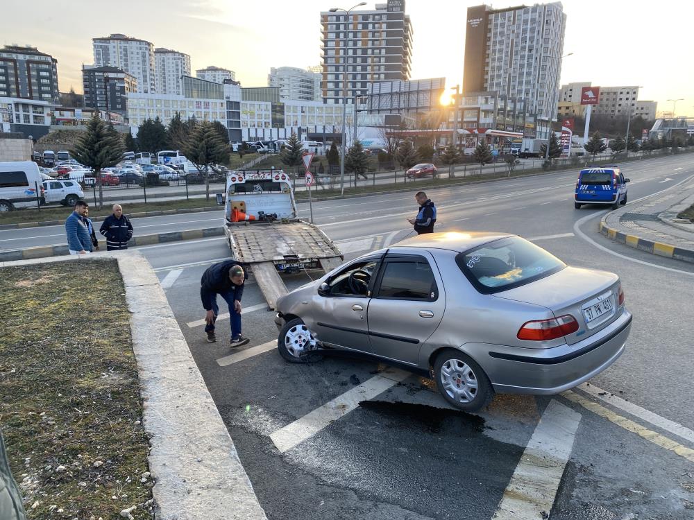 Kastamonu Otogar Karşısı Trafik Kazası (6)