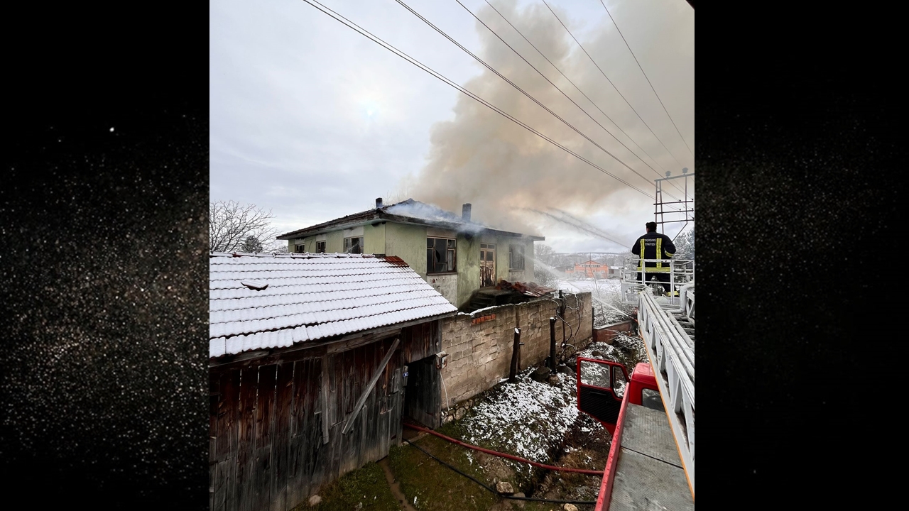 Kastamonu Taşköprü Kara Duman Ayvanlı Yangın