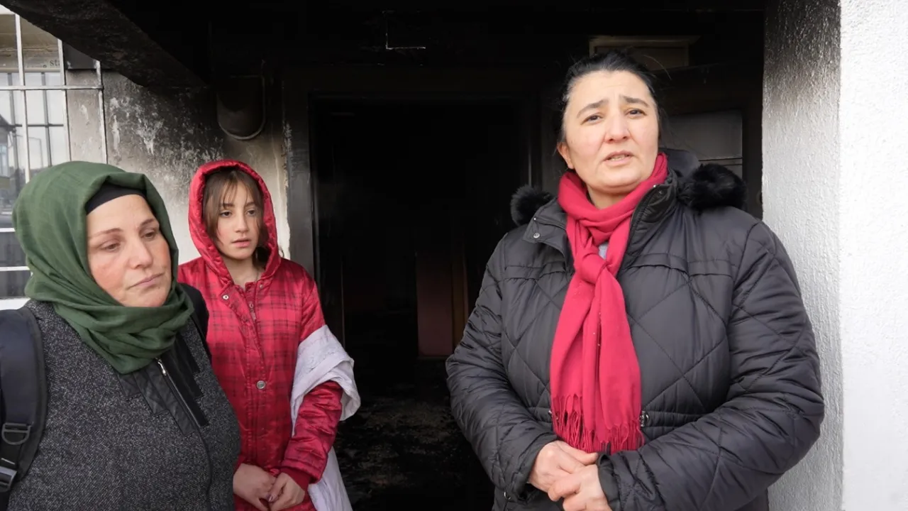 Kastamonu'da 12 Yaşındaki Çocuk Yangına Engel Oldu 2 Kişi Hastaneye Kaldırıldı! 12