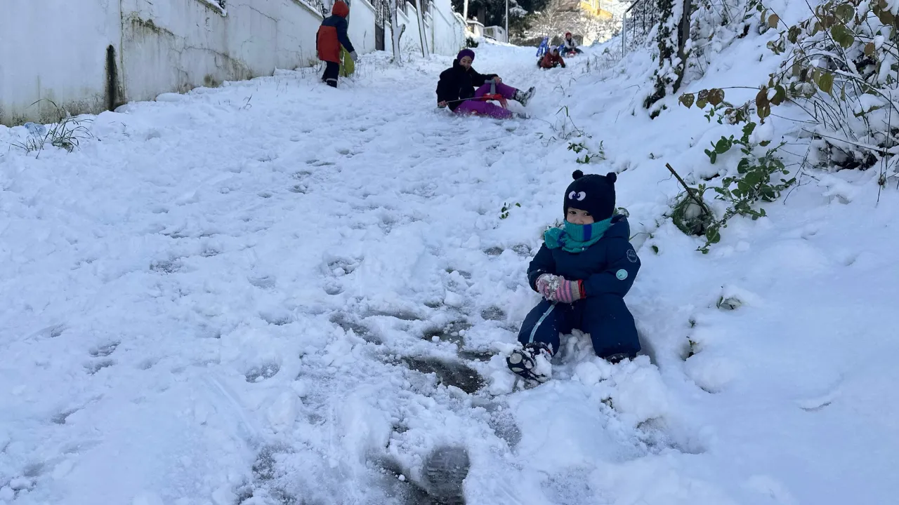 Kastamonu'da Büyüleyici Kar Manzarası Görüntülendi 78