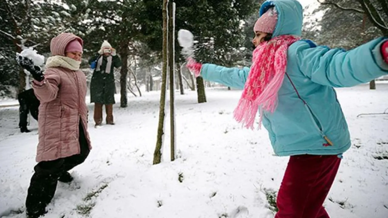 Kastamonu'da Kar Alarmı Eğitime 1 Gün Ara Verildi! 2