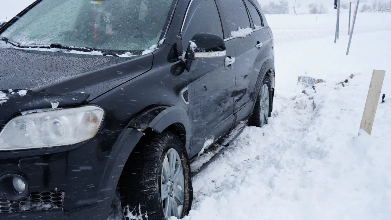 Kastamonu’da Kar Esareti! Yollar Kapandı Araçlar Mahsur Kaldı! 3