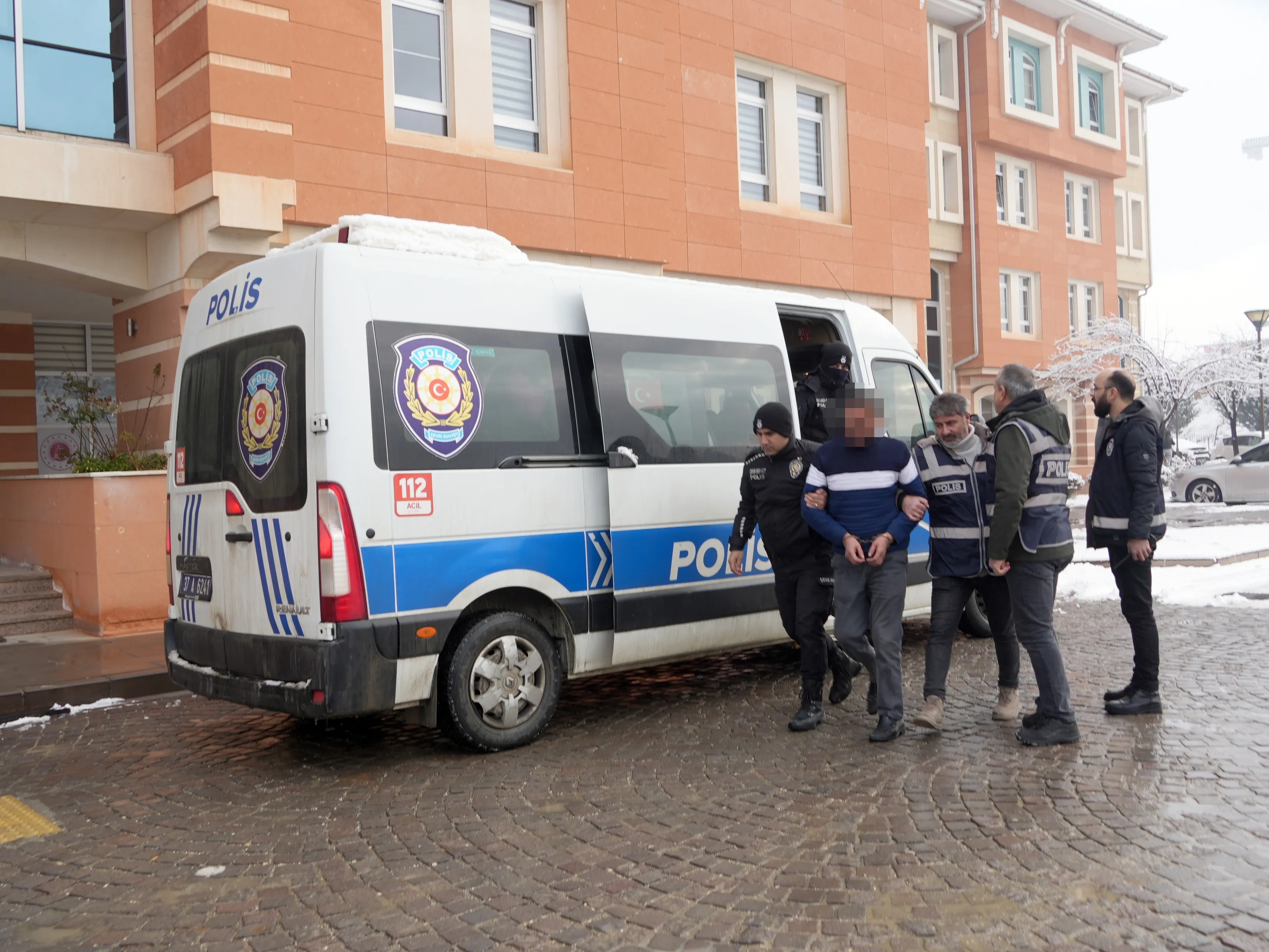 Kastamonu’da Mezarlıkta Öldürülmüştü Damadın Eşi Ve Kayınvalidesi De Sanık Oldu! 3