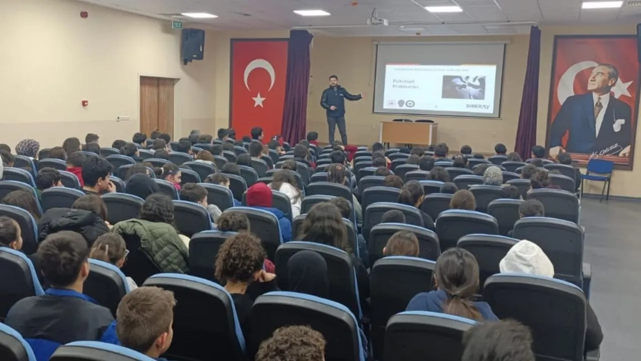 Kastamonu’da Öğrencilere Si̇beray Eğitimi Verildi (3)