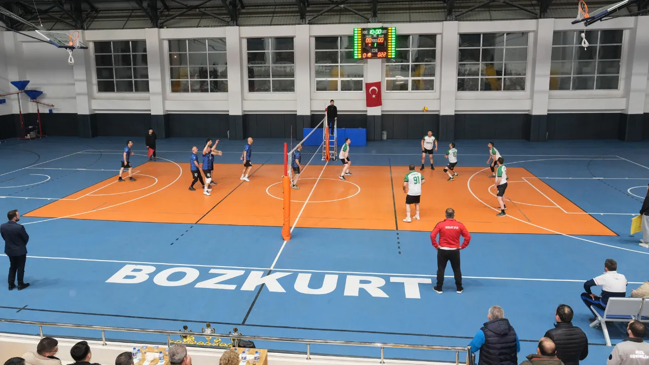 Kastamonu'da Voleybol Heyecanı Şampiyon Belli Oldu! 2