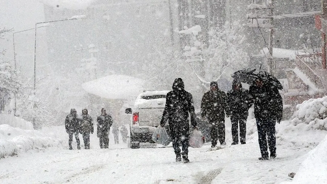 Kastamonu'nun 10 Ilçesinde Eğitime Kar Engeli!-1