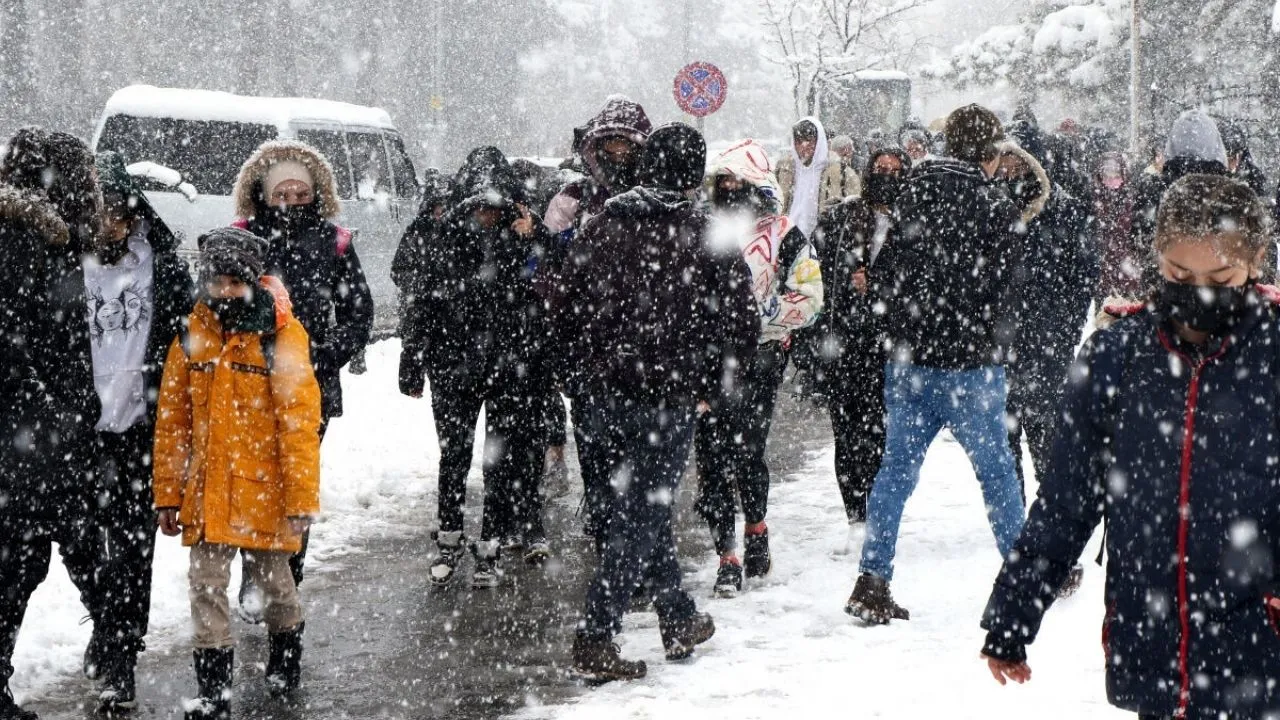 Son Dakika 12 Şubat Çarşamba Hangi Illerde Okullar Tatil 12 Şubat Çarşamba Okullar Tatil Mi