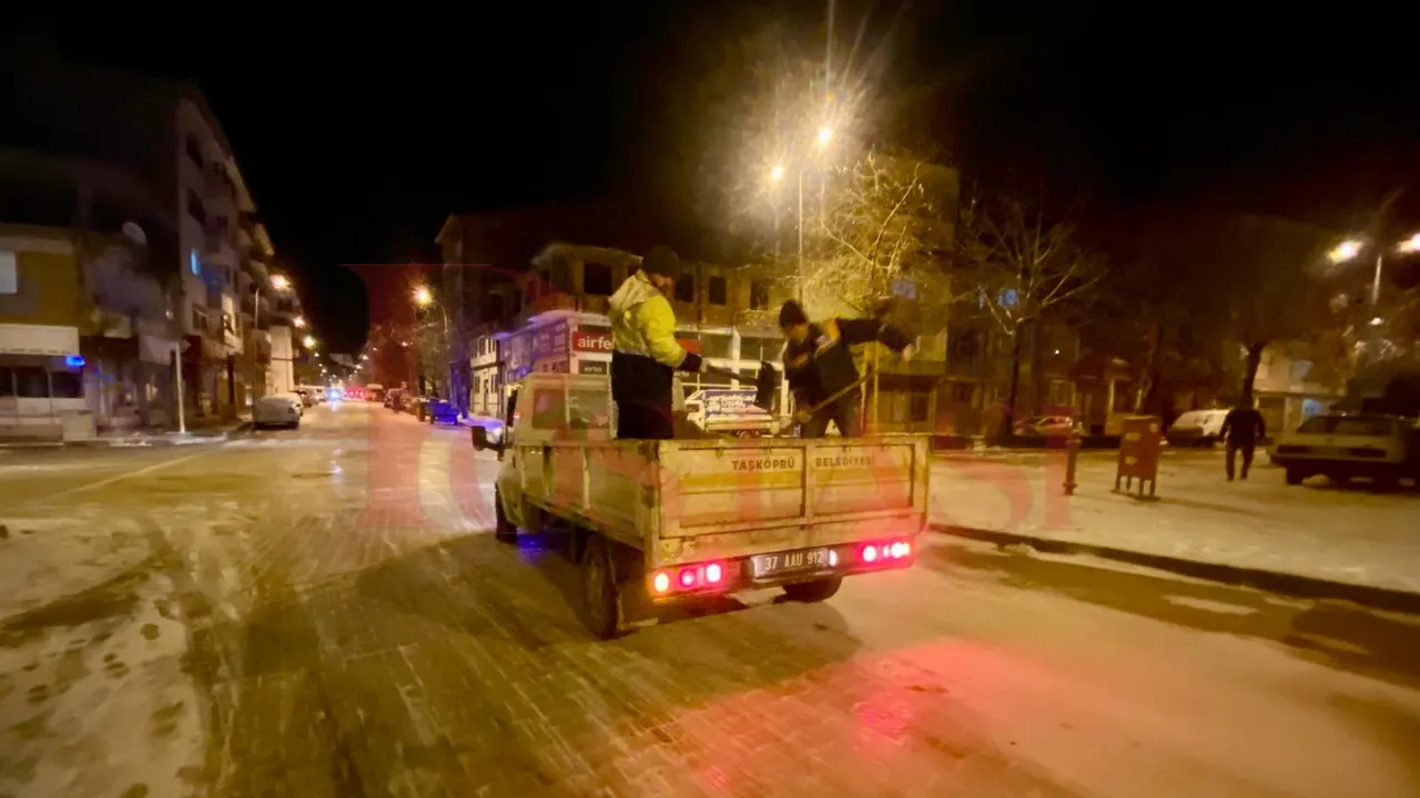 Taşköprü’de Kar Alarmı Başkan Arslan'dan Önemli Açıklama! 5