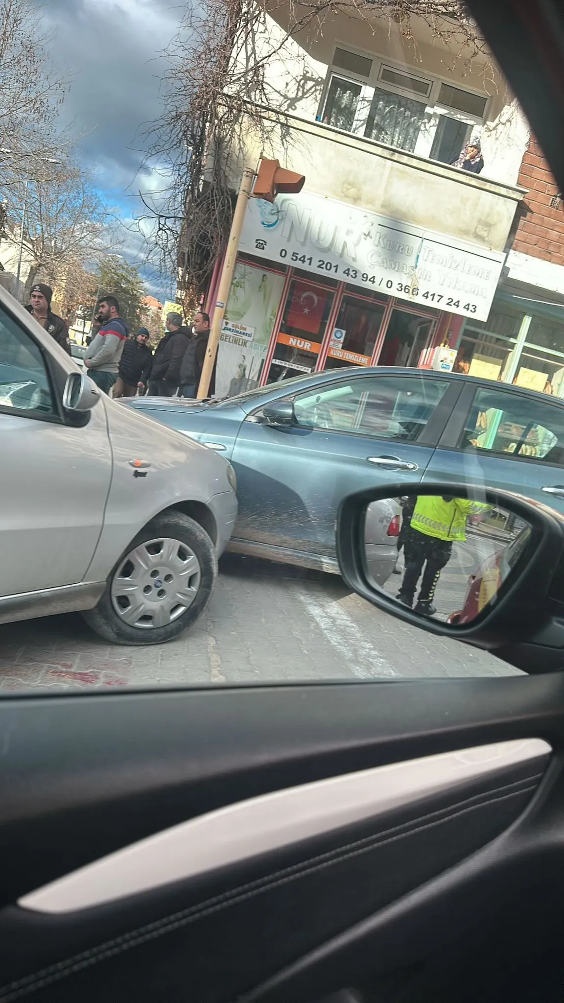 Taşköprü’de Maddi Hasarlı Trafik Kazası Meydana Geldi! (2)