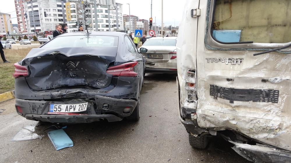 Zincirleme Trafik Kazası Kastamonu (6)