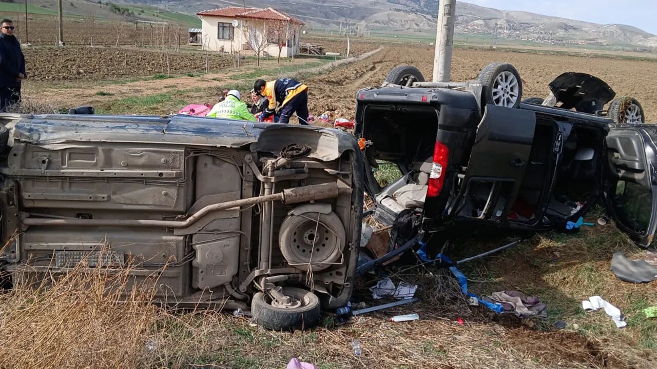 Çorum Mecitözü Trafik Kazası Yaralı (2)