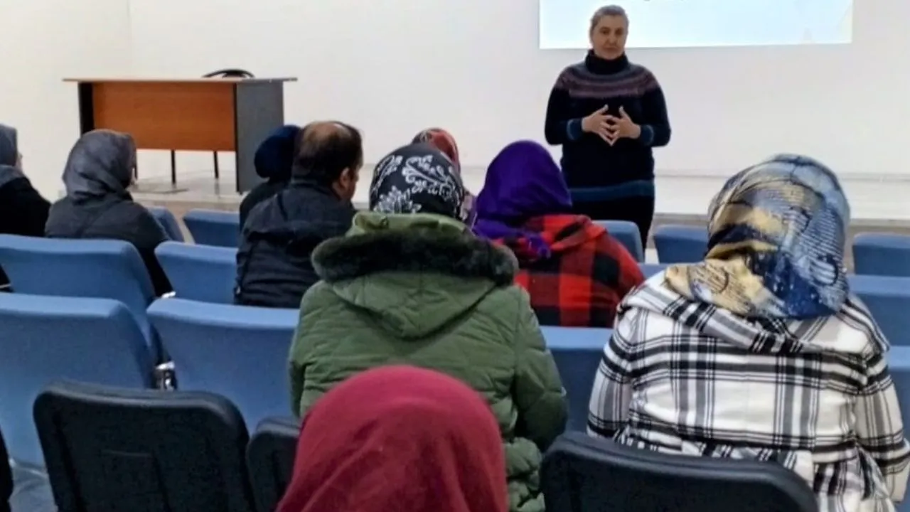 Kastamonu Aile Akademileri Projesi İlçelerde Devam Ediyor (4)