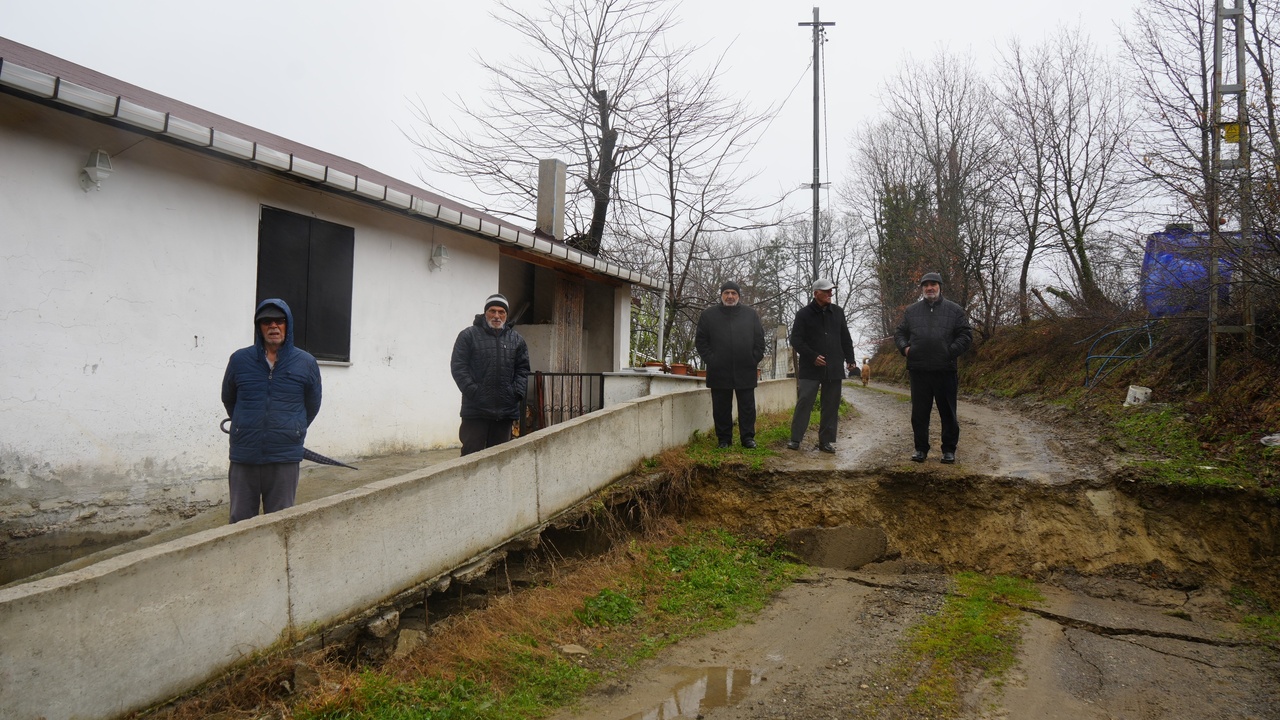 Kastamonu Çatalzeytin Heyelan Evler Boşaltıldı (12)