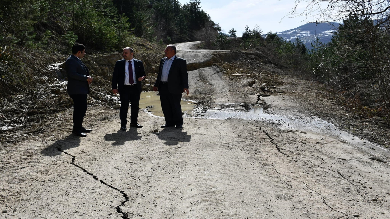 Kastamonu Çatalzeytin Yol Çöktü (2)