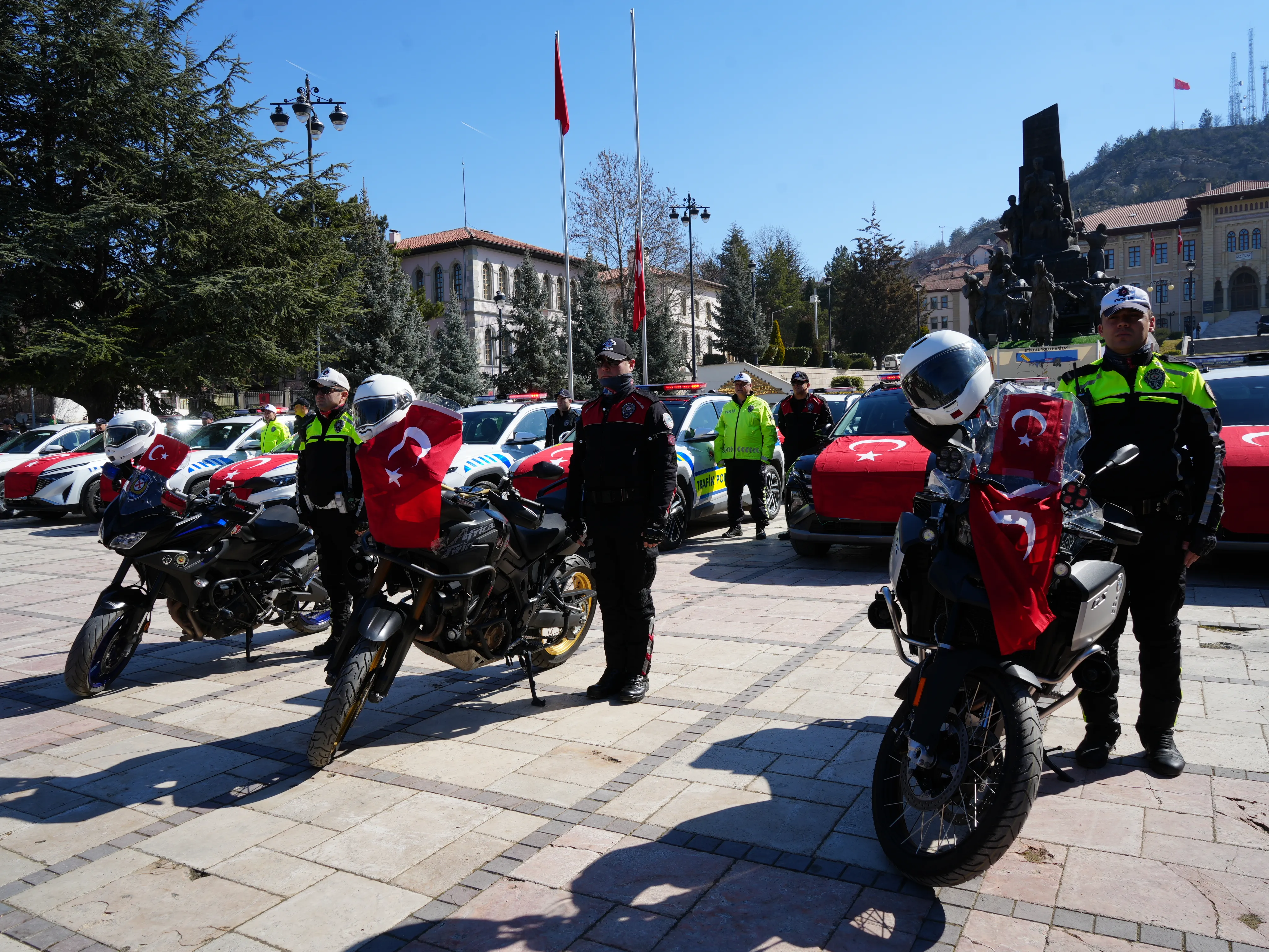 Kastamonu Emniyeti'ne Hibe 32 Yeni Araç Kullanıma Girdi!