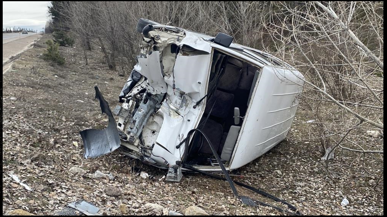 Kastamonu Kaza Minibüs Devrildi 2