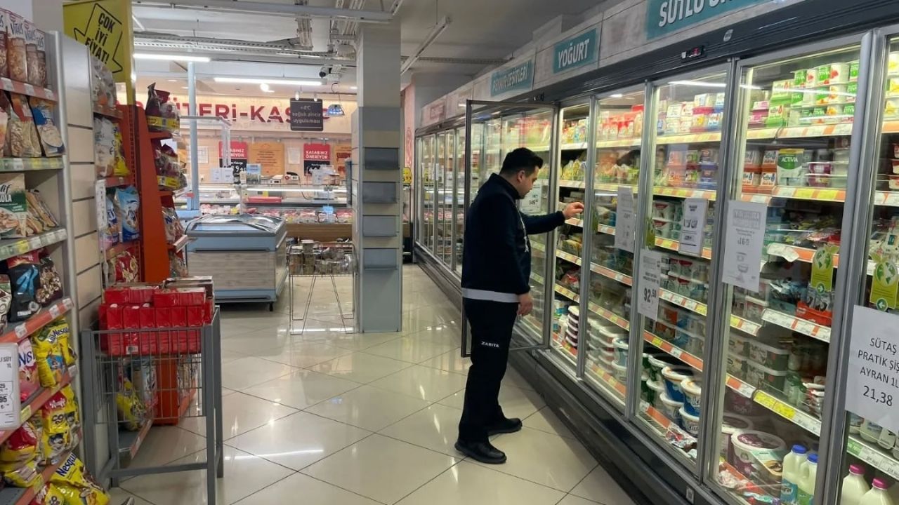 Kastamonu’da Market Denetimi Fiyat Etiketleri Ve Hijyen Kontrolleri Sıkılaştırıldı! (2)