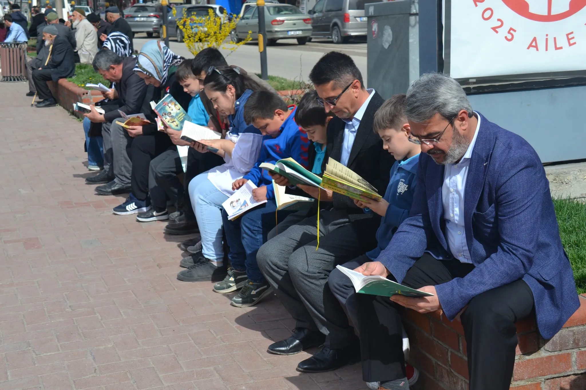 Kastamonu'da Öğrenciler Ve Veliler Kitap Okudu 4