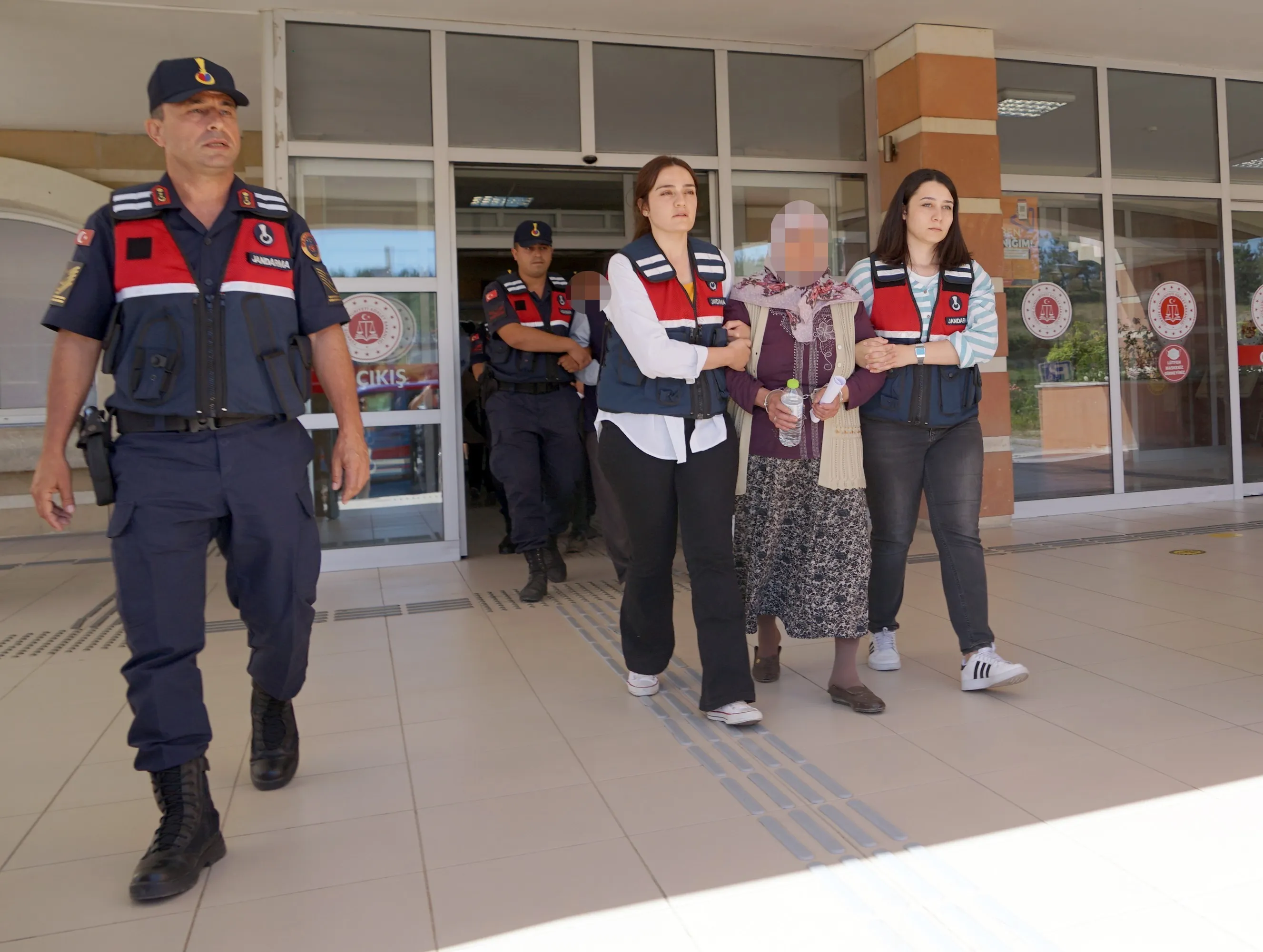 Kastamonu'da Samanlıkta Balta Ile Öldürmüştü Rapor Istendi! 1