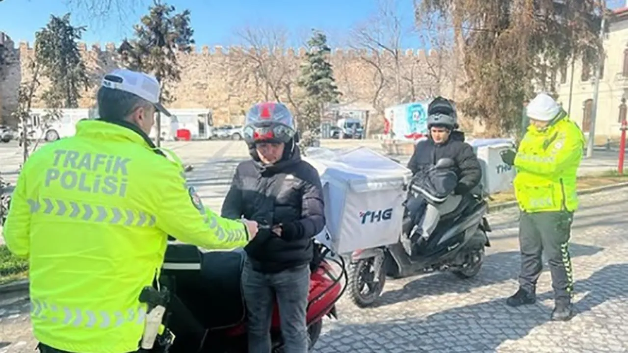 Sinop'ta Trafik Kuralları Anlatıldı 4