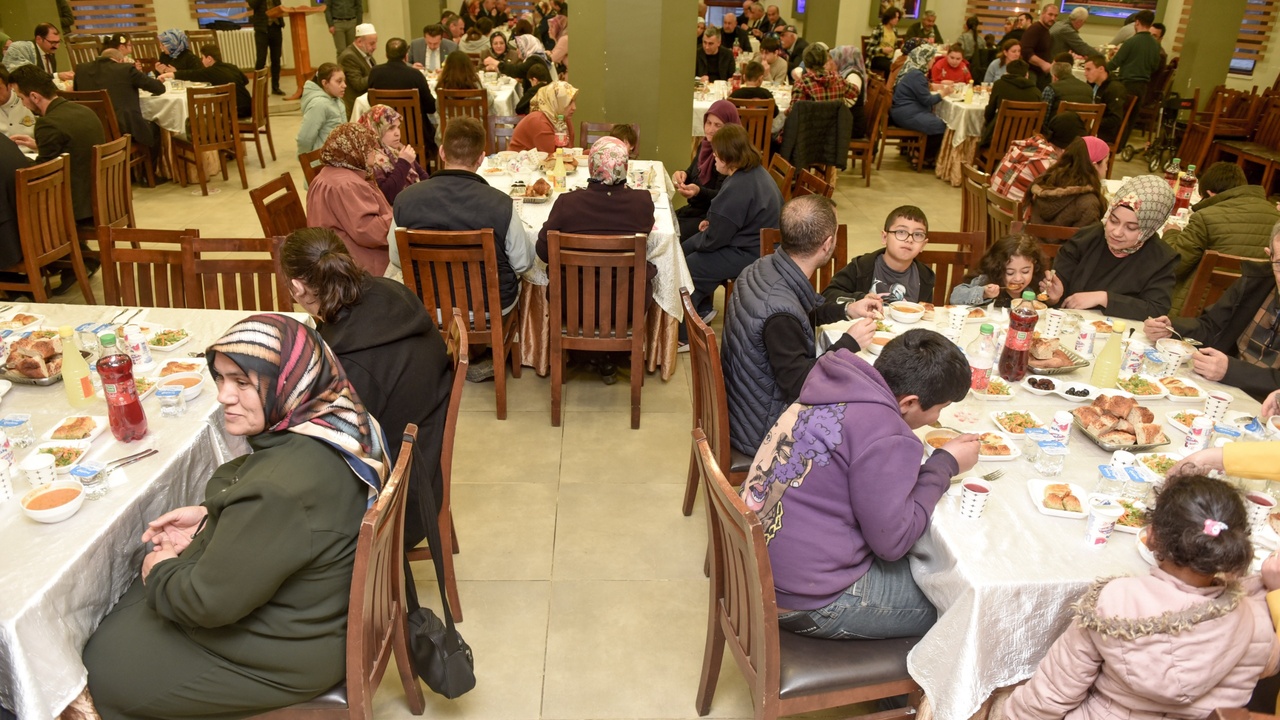 Taşköprü Engelli Bireş Iftar (6)