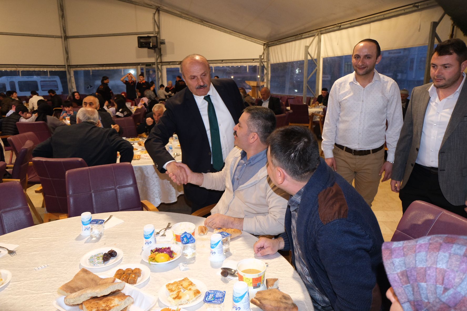 Taşköprü'de Vezirköprülüler Derneği'nden Iftar Programı! 7