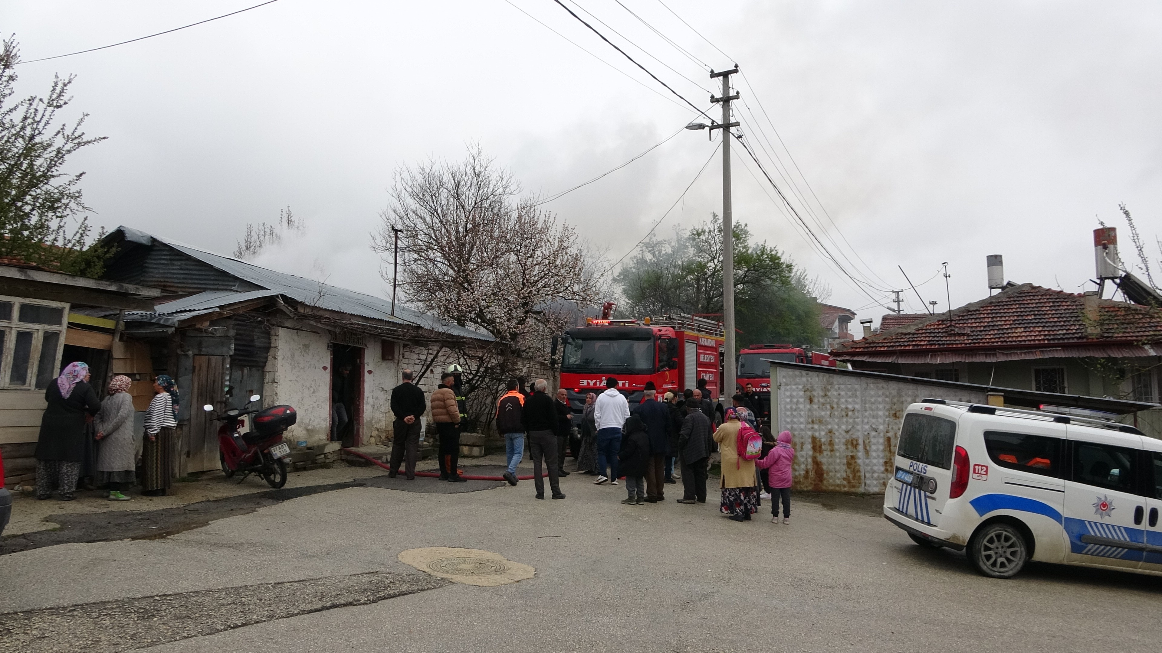 Kastamonu'da Feci Yangın Evde Yanmış Bir Kişinin Cansız Bedeni Bulundu! (Detaylar) 1