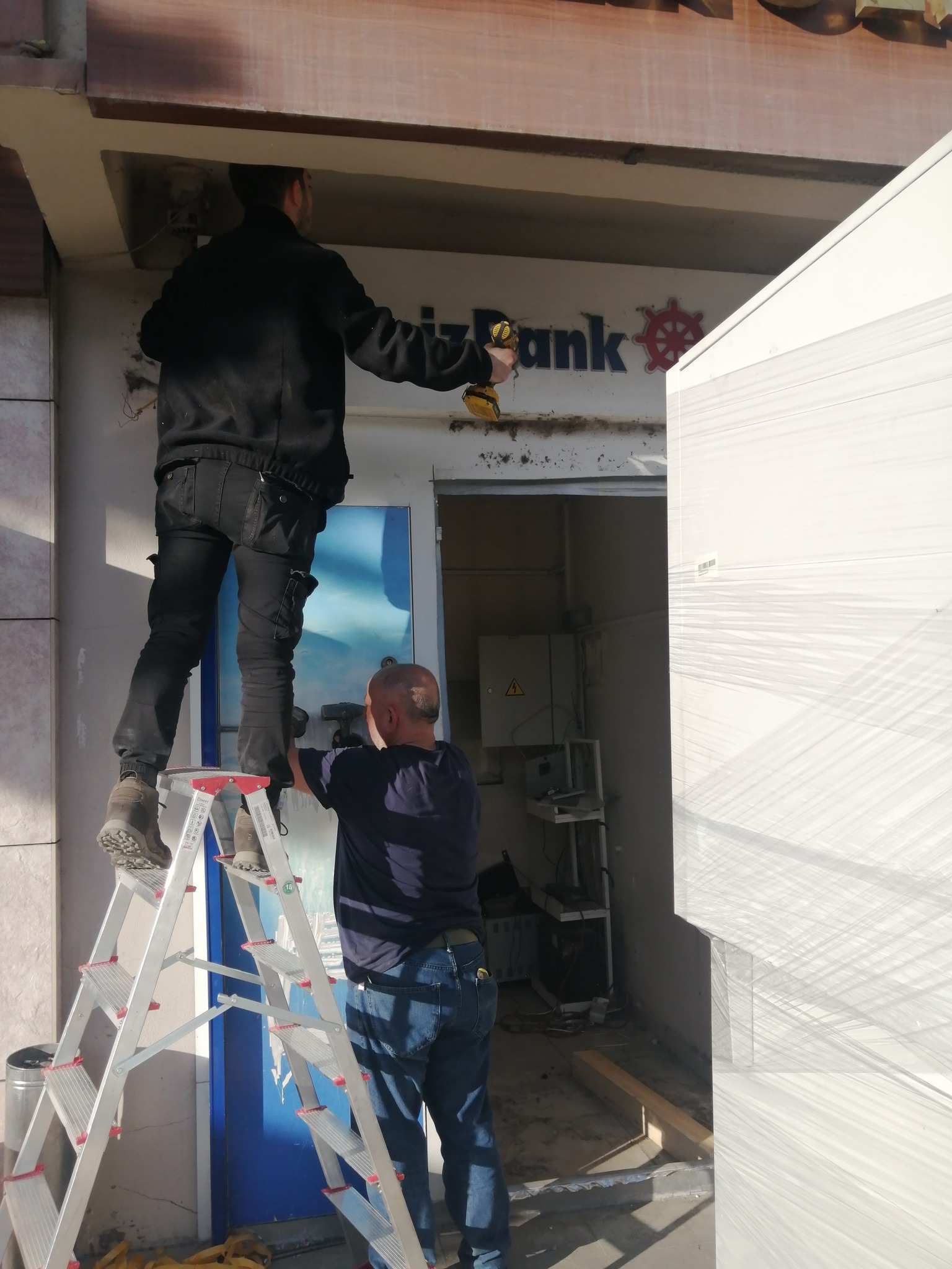 Kastamonu'nun Ilçesinde Şubesini Kapatmasının Ardından Hanönü Atm'sini De Kaldırdı! 24