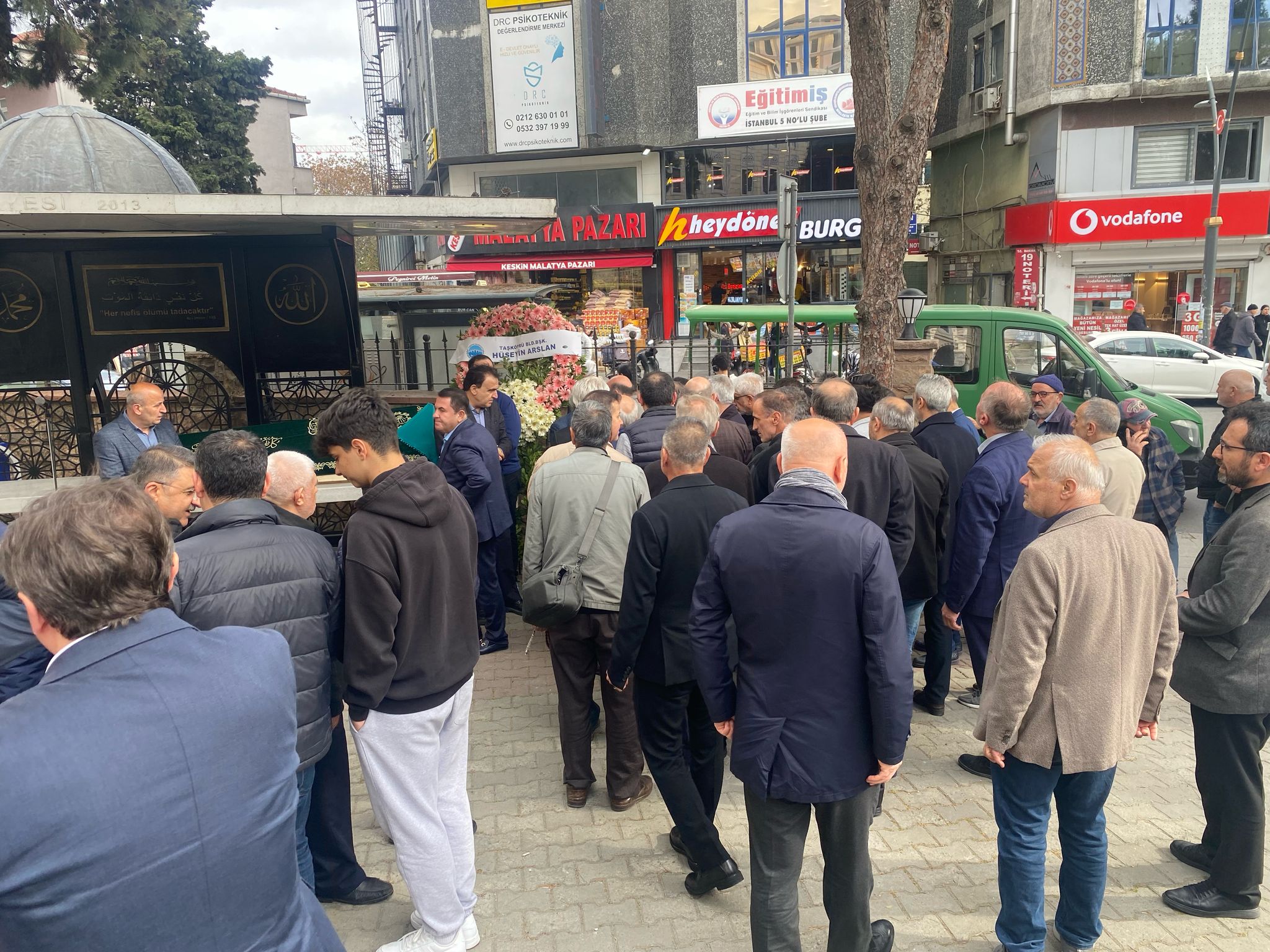 Taşköprülü Başkanın Annesi Arife Karakaş Son Yolculuğuna Uğurlandı! 1