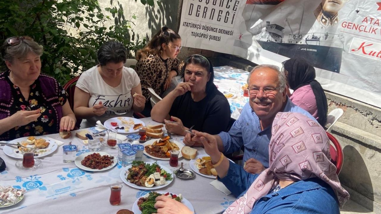 Add Taşköprü Şubesi Bahar Kahvaltısında Buluştu (4)