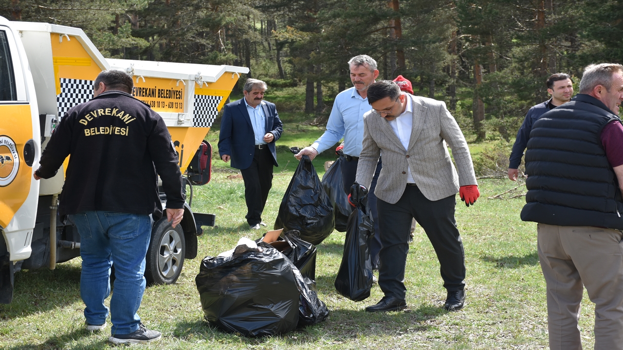 Devrekani Kaymakamı Hüseyin Çamkerten (1)