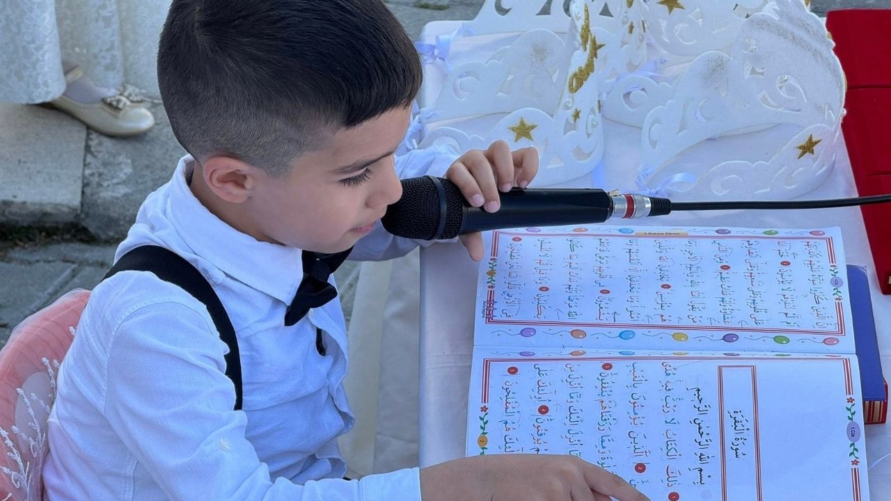 Hanönü’nde Geleceğin Hafızları Sahne Aldı Kur’an Eğitimi Kapanış Programı Düzenlendi (9)